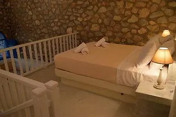 ヴィラ Zatrikion Santorini *
