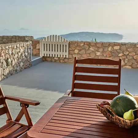 Zatrikion Santorini Pýrgos