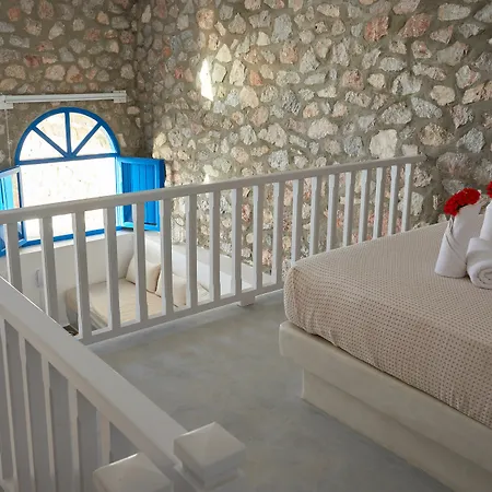 Villa Zatrikion Santorini Pýrgos
